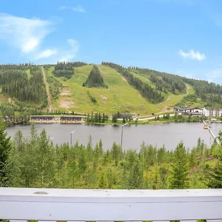 度假居 Iso Kiiruna By Interhome