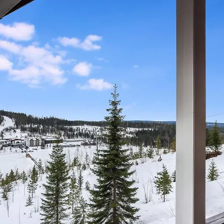 度假居 Iso Kiiruna By Interhome